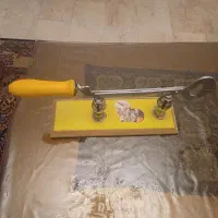 خرد کن دستی قند ۵۵۰۰۰۰ تومان