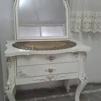 آینه و کنسول