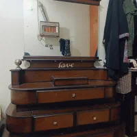 میز آرایش و.        جا کفشی جالباسی تمیز و نو