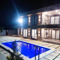 باغ-سوپر-لوکس-دو-نبش-قلات