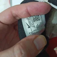 کتونی نایک اورجینال|کیف، کفش، کمربند|ری, شهادت|دیوار