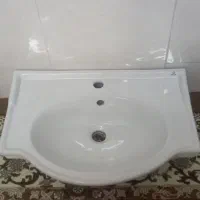 یکعدد سنگ روشویی نو بدون پایه جنس چینی ستاره