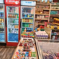استخدام خانم در غرفه تنقلات پارکینگ شرقی حرم|استخدام خدمات فروشگاه و رستوران|قم, عشقعلی|دیوار