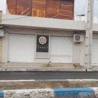 فروش دوباب مغازه در خیابان اصلی دیر|فروش مغازه و غرفه|بندر دیر, |دیوار