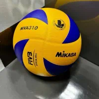 بازیکن و پاسور والیبال