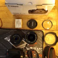 دوربین کانن۷۰۰dهمراه دو لنز|دوربین عکاسی و فیلم‌برداری|اراک, |دیوار