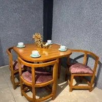 میز غذاخوری