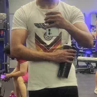 مربی بدنسازی آقایان