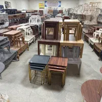 مرکز پخش جلومبلی چمدانی فلزی وکیوم‌ جلو مبلی عسلی