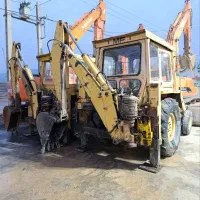 بیل بکهوMF|خودرو سنگین|ابریشم, |دیوار