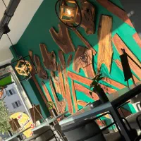 استخدام نیرو در کافه یاس فاز هشت پردیس