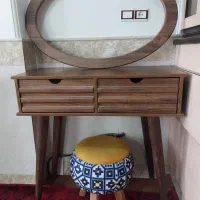 کنسول و آینه