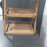سه تکیه رو میزی