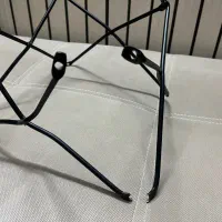 نیازمند یک عدد پایه صندلی
