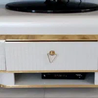 میزتلویزیون نوچندماه استفاده شده