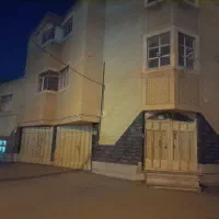 منزل ۳طبقه بزرگ ۸خواب کف سرامیک در بست|اجارهٔ خانه و ویلا|اصفهان, کشاورزی|دیوار