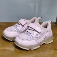 کفش بچگانه شماره ۲۵