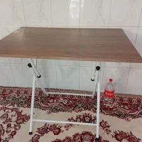 میز تاشو کاملا نو تمیز