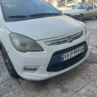 شفاف سازی چراغها. تعمیر چراغ و آینه. لوازم لوکس