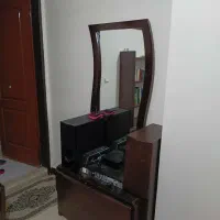 میز و اینه