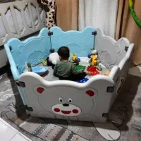 پارک بازی و استخر توپ