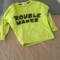 مقدار ی  لباس از چهار تا نه سال  دخترانه وپسرانه|کفش و لباس بچه|بروجرد, |دیوار