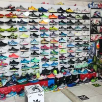 بارجدیدرسید،کتونی اورجینال کاپشن وهودی دورس