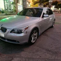 بی ام وسری 520i5