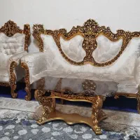 مبل سلطنتی ۹ نفره همراه با میز عسلی|مبلمان خانگی و میز عسلی|نجف‌آباد, مسکن مهر|دیوار