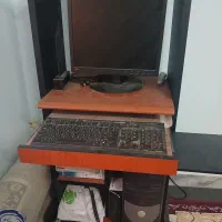 فروش میز کامپیوتر کاملا سالم جمع جور