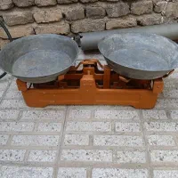 ترازوی سنگی قدیمی