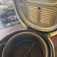 سرخ کن اصلی دلونگی(نیازبه سرویس)|اجاق گاز و لوازم برقی پخت‌وپز|رودهن, |دیوار