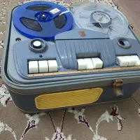 دستگاه  قدیمی ظبط ریل لامپی فیلیپس