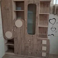 فروش کمد لباس و کمد دکور ست در حد نو