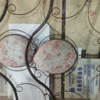 تخت خواب فلزی