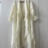 تعدادی مانتو کت شیری سایز ۳۸ نو