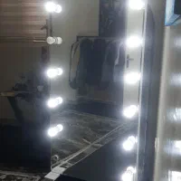 اینه قدی .تابلو .پرده