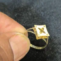 طلا و جواهرات|جواهرات|فولادشهر, B4|دیوار