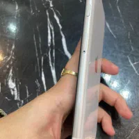 iPhone Se2020-128g|موبایل|بجنورد, |دیوار