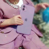 اپل iPhone 11 با حافظهٔ ۱۲۸ گیگابایت