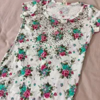 تیشرت گلدار