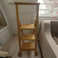 استند چوبی تاشو|کتابخانه، شلف، قفسه‌های دیواری|کرج, شهرک ولیعصر|دیوار