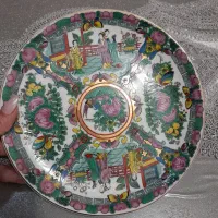 دوعدد بشقاب دیوارکوب گل مرغی قدیمی دورطلاکوب