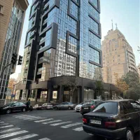 برج اداری ۱۲۵ و ۱۰۵ متر در یک طبقه ۴ پارکینگ