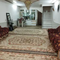 سه طبقه میدان نه دی