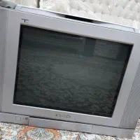 تلویزیون رنگی پشت دار