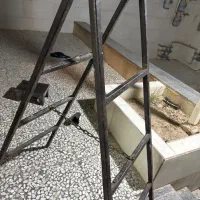 نردبان / اچار / بیل