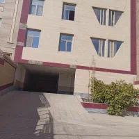 یک-واحد-آپارتمان-در-بهترین-منطقه-مهاجران-طبقه-دوم