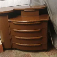 میز و دراور چوبی