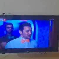 نصب آنتن و پایه دیواری